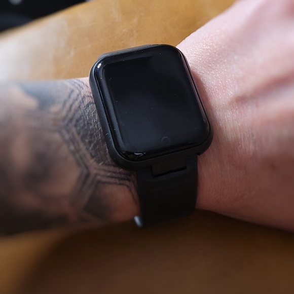 ⚓NWT Fitness Watch - Picture 1 of 3